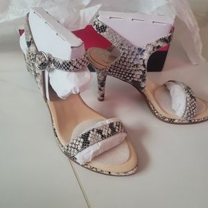 Vince Camuto | Shoes | Vince Camuto 65 Lynona Heels | Poshmark